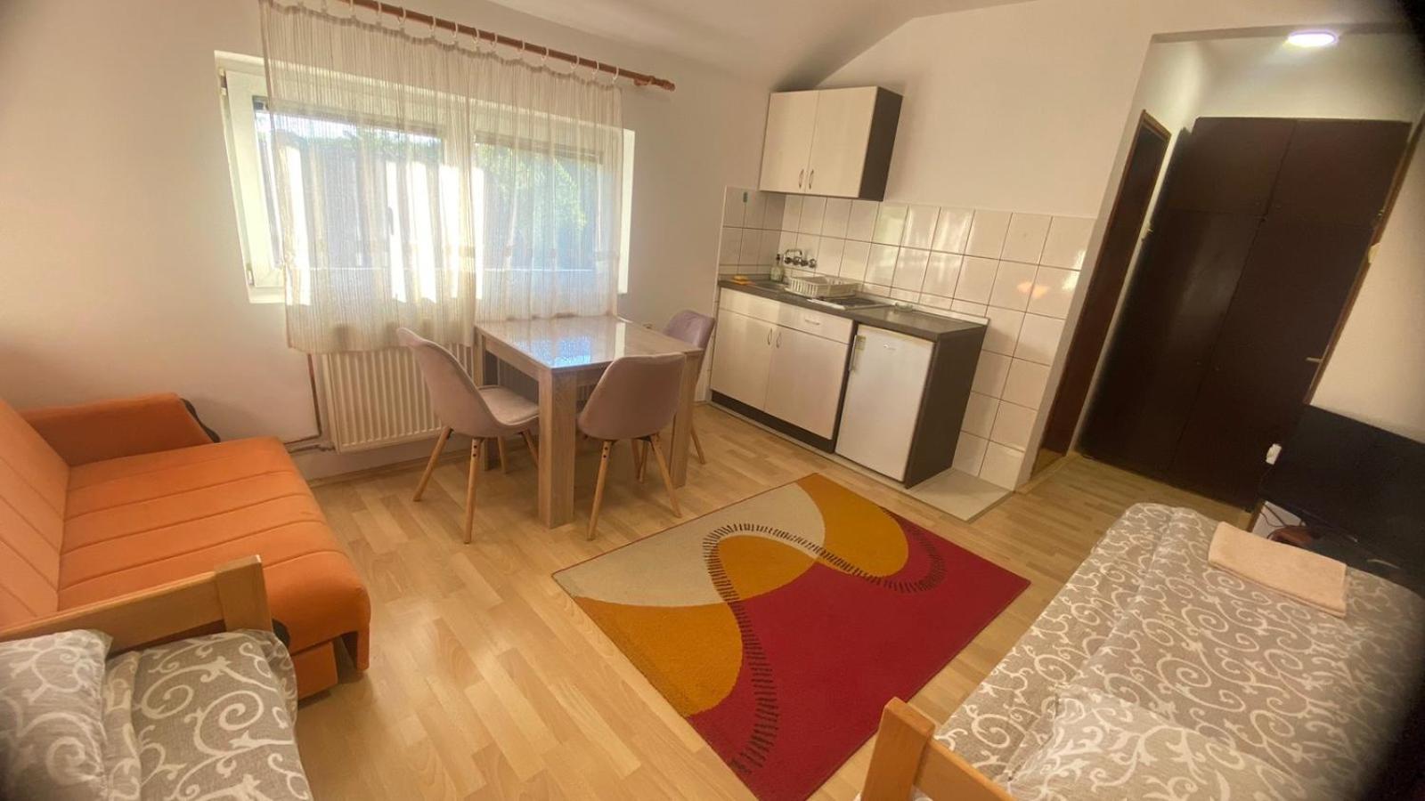 Apartmani Nais Zlatibor Buitenkant foto
