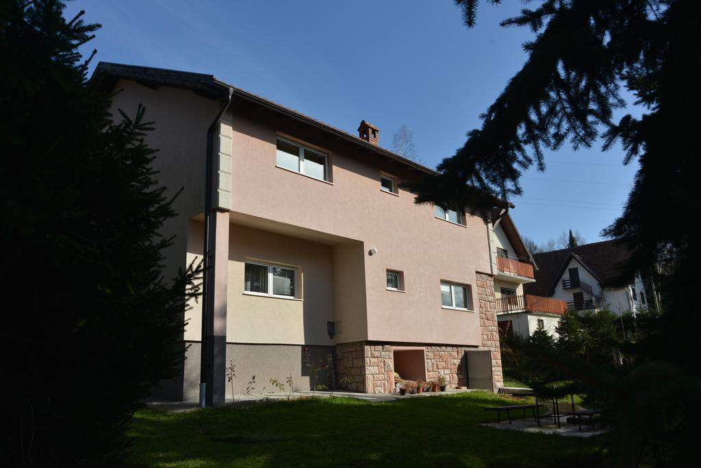 Apartmani Nais Zlatibor Buitenkant foto